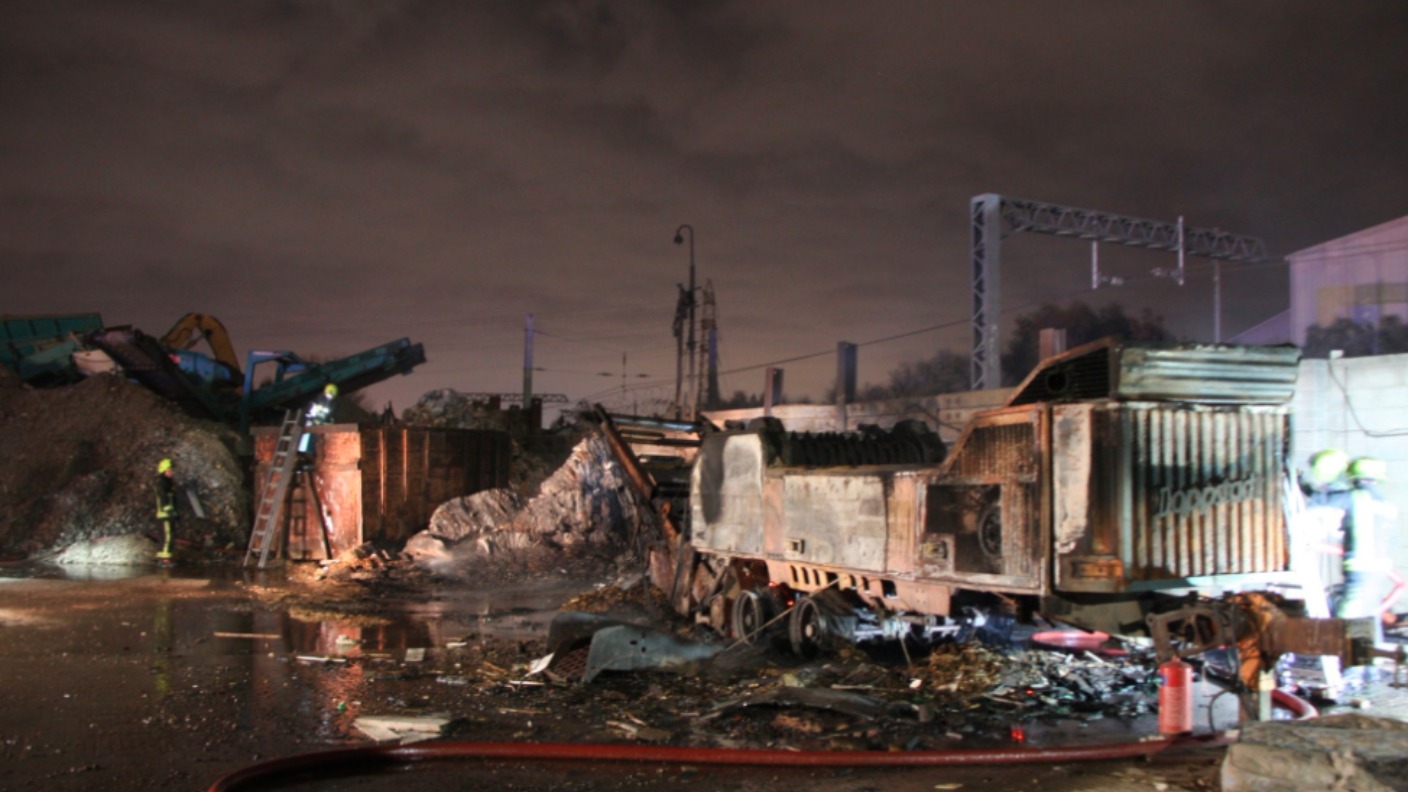 Investigation underway after industrial machinery fire | ITV News Calendar
