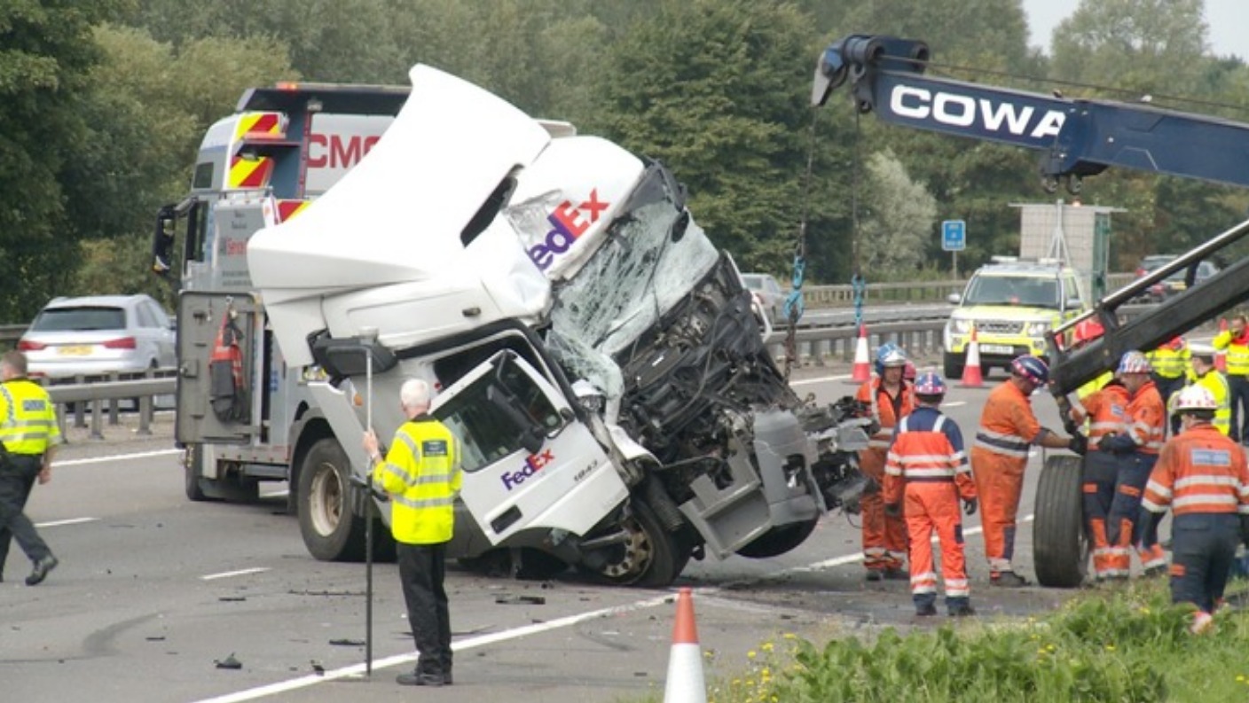 M1 Minibus Crash Lorry Drivers To Stand Trial Over Horror Crash Which Left Eight Dead Itv 5751