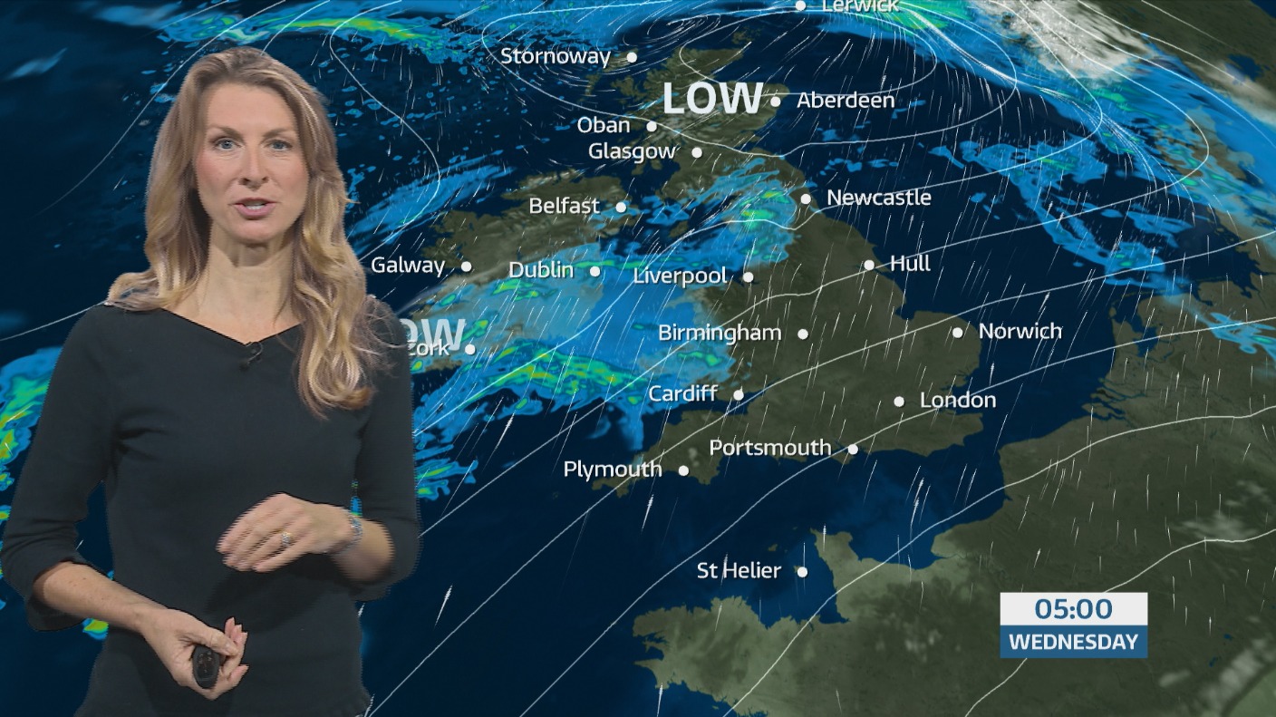 The weather this week slowly deteriorates. Sophia has the latest ITV