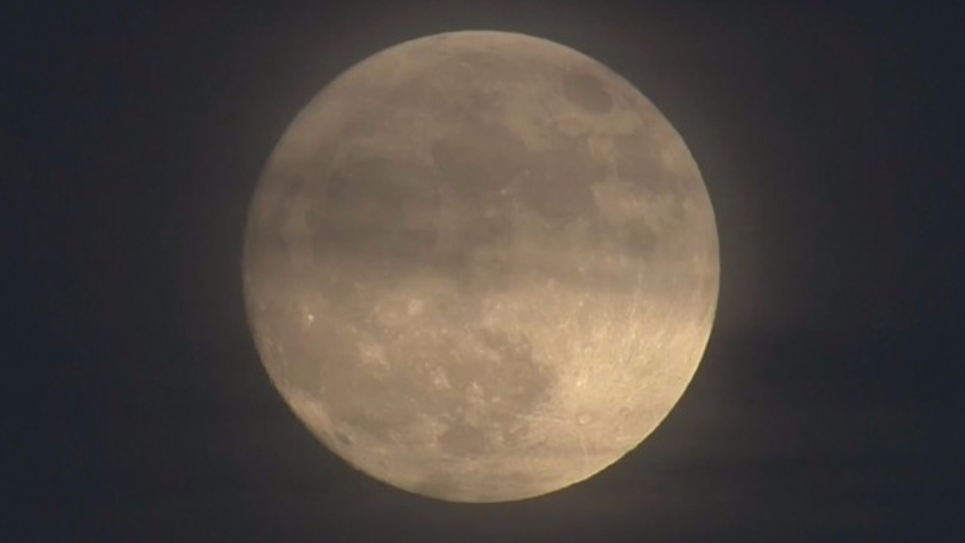 Supermoon 2017 When To See It Across The South Itv News Meridian