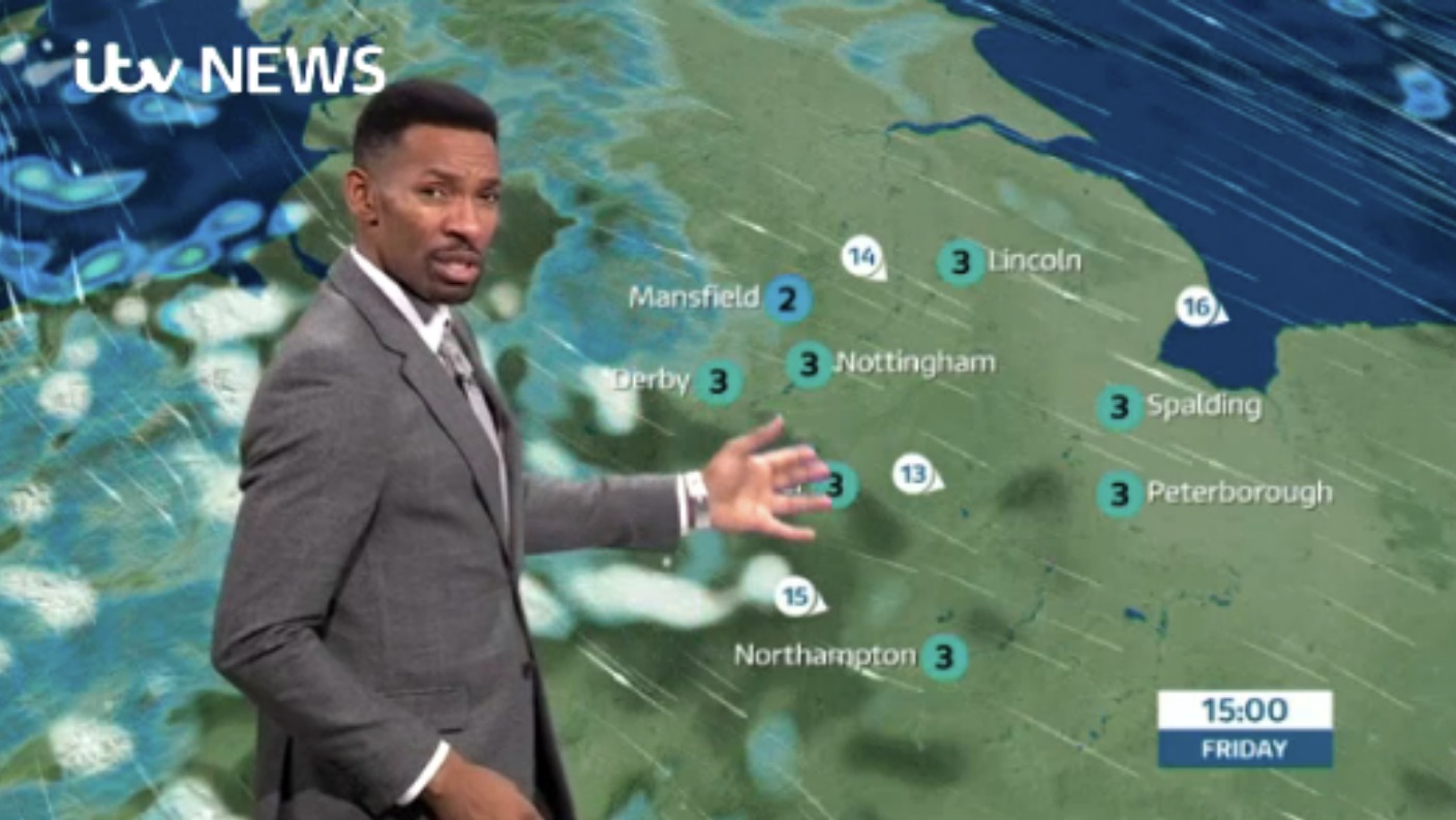 East Midlands Weather: Cold with snow showers | ITV News Central