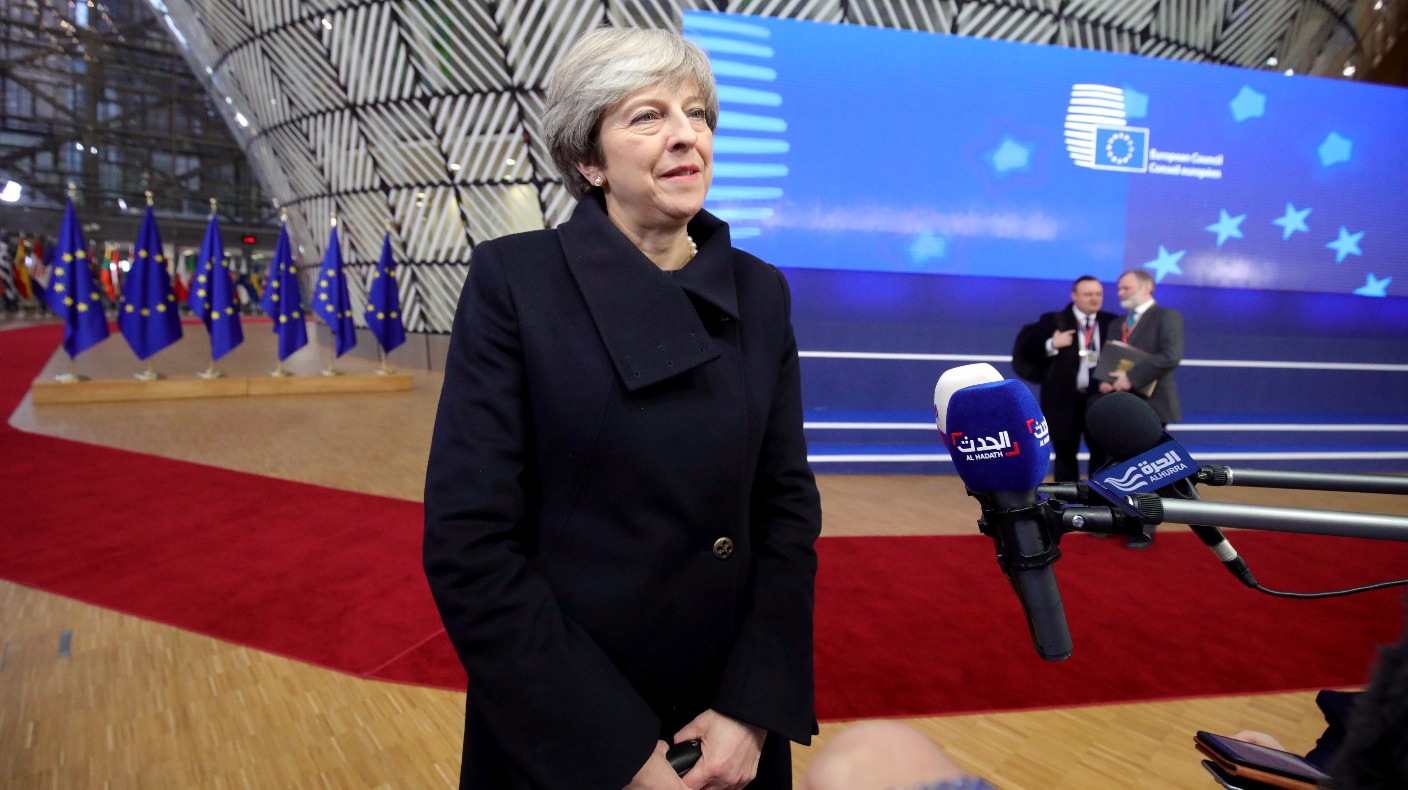 Theresa May Insists Brexit On Course Despite Humiliating Commons Defeat Itv News 4205