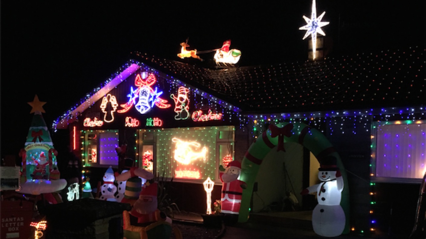 December 27 2022 Outdoor Christmas Performance Near Pysznica Poland Christmas Decorations Bring Festive Spirit To The Border Region | Itv News  Border