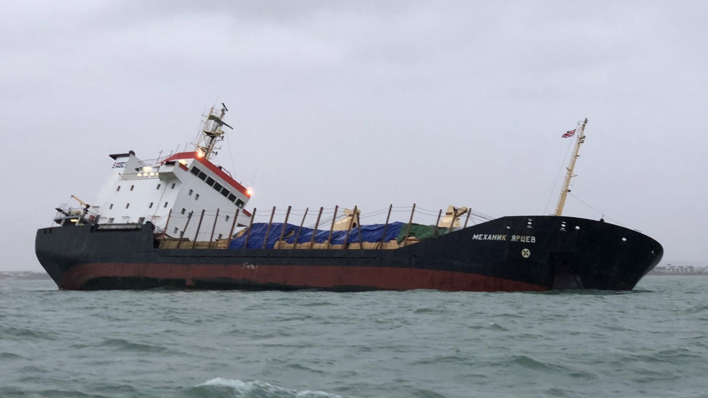 Russian cargo ship listing near Portsmouth Harbour | ITV News