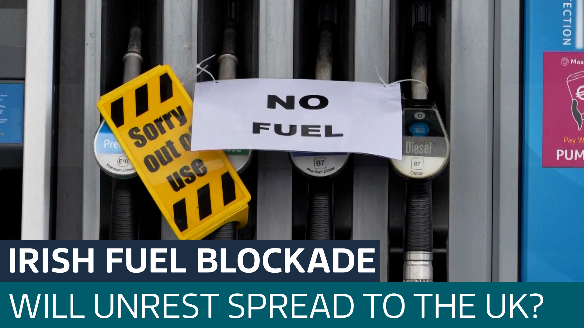 Pepper spray used by Irish police to re-open access to oil refinery in the Republic of Ireland - Latest From ITV News