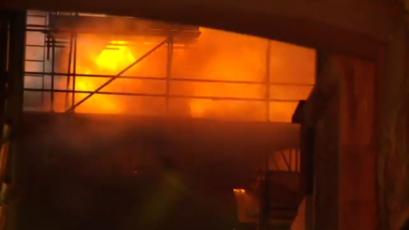 Fire tears through University of Bristol building undergoing £33 ...