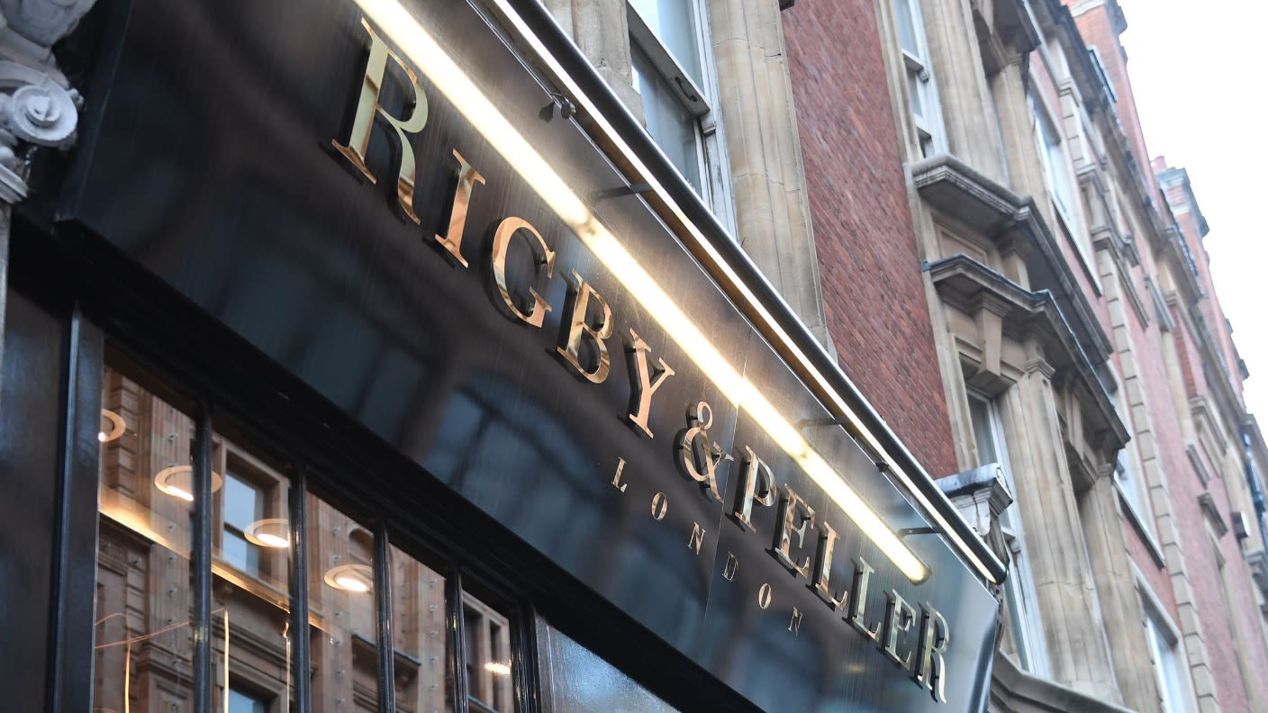 Lingerie firm Rigby & Peller stripped of royal warrant