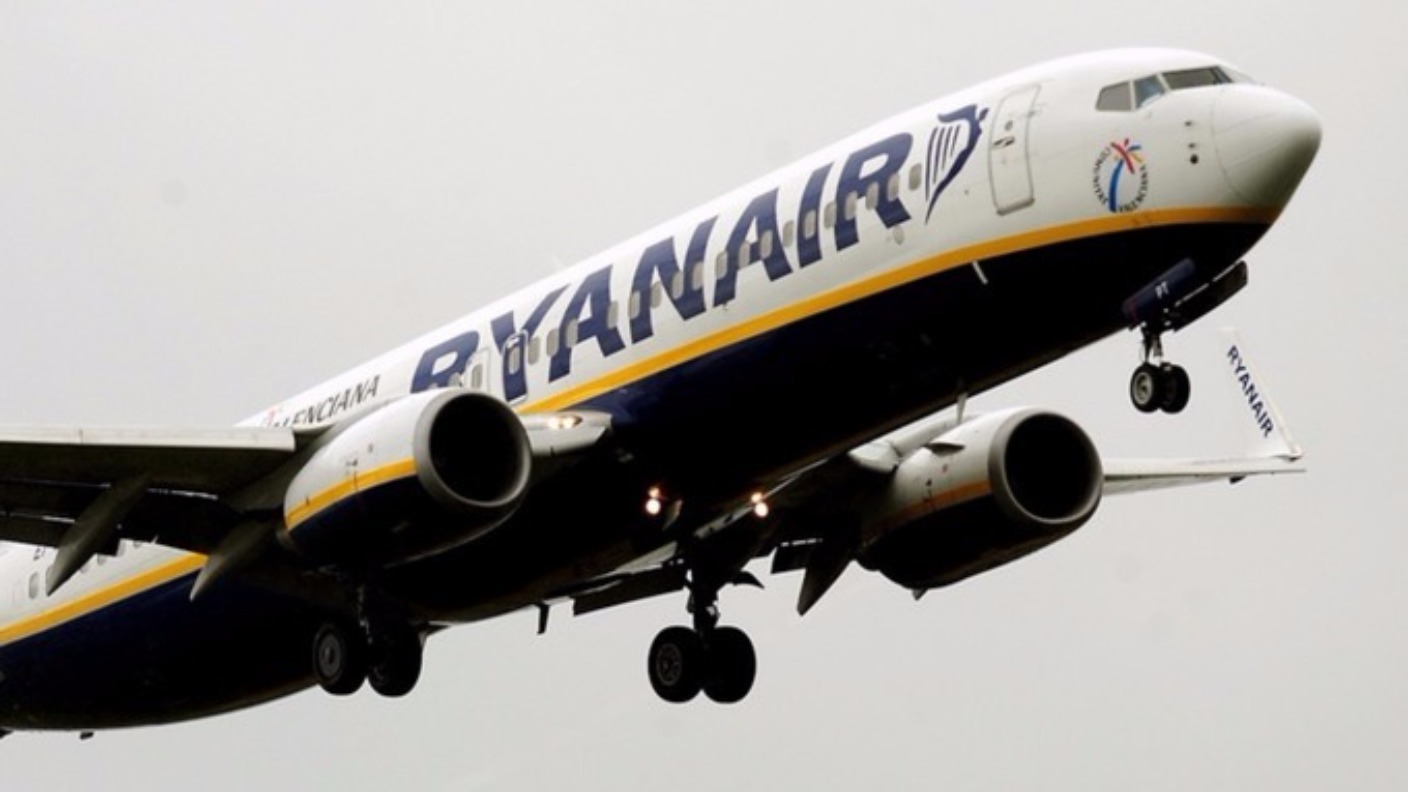 ryanair 15kg bag price