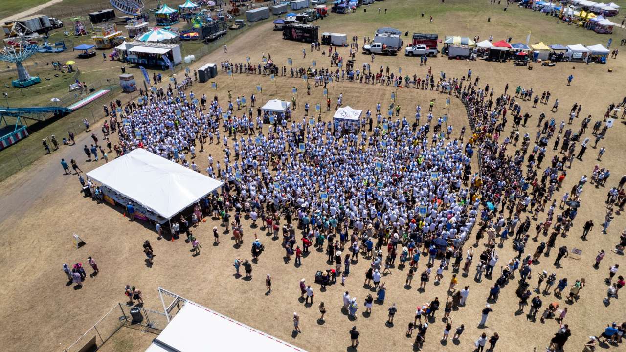 706 people named Kyle meet in same city but fail to beat world record