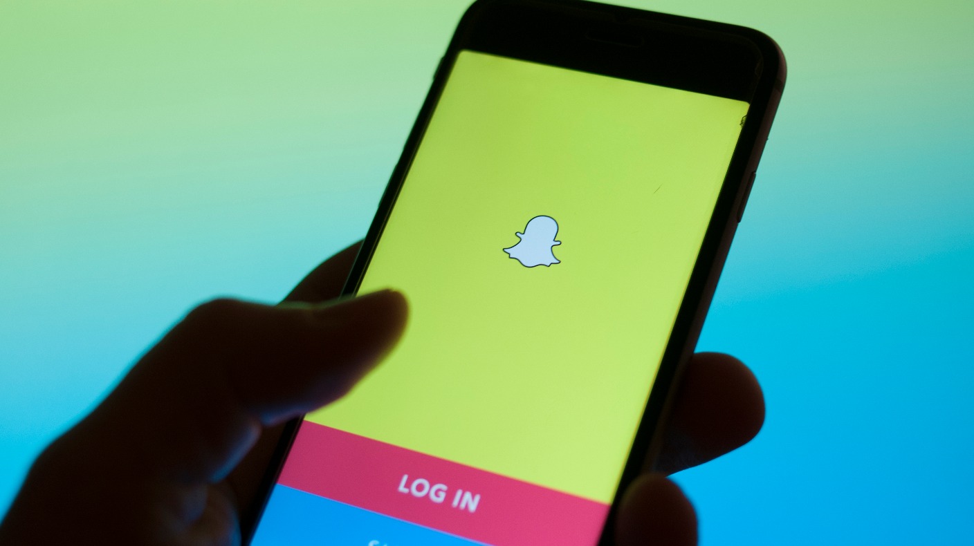 Petition Against Snapchat Redesign Reaches One Million Signatures | ITV ...