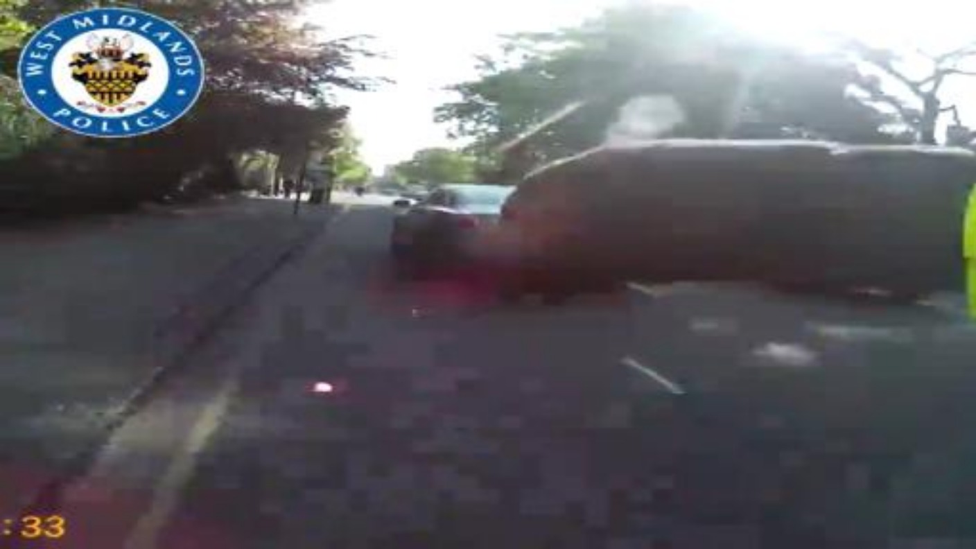 Footage shows speeding driver come within inches of cyclist | ITV News ...