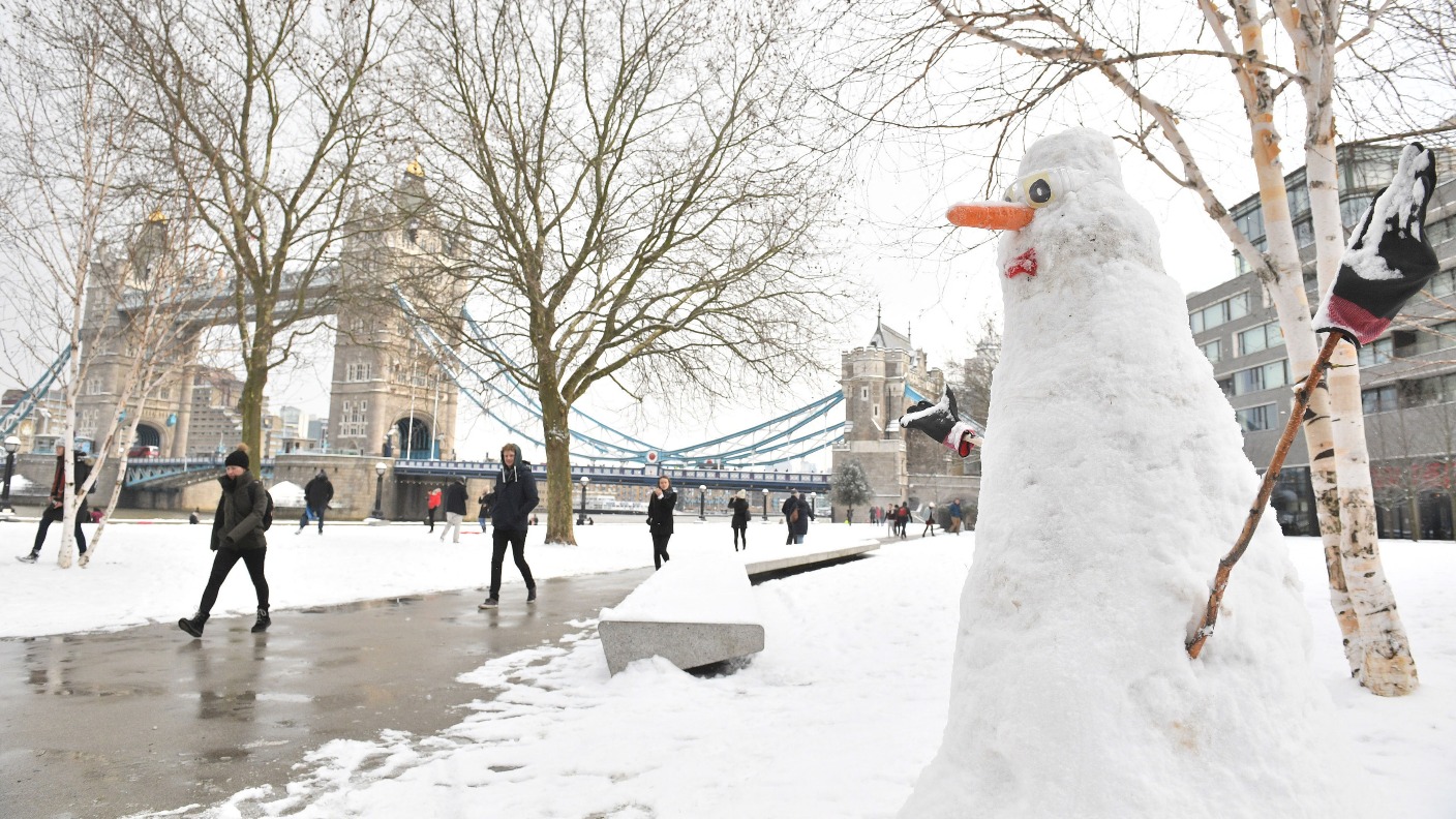 Off work because of the snow? You're not automatically entitled to pay ...