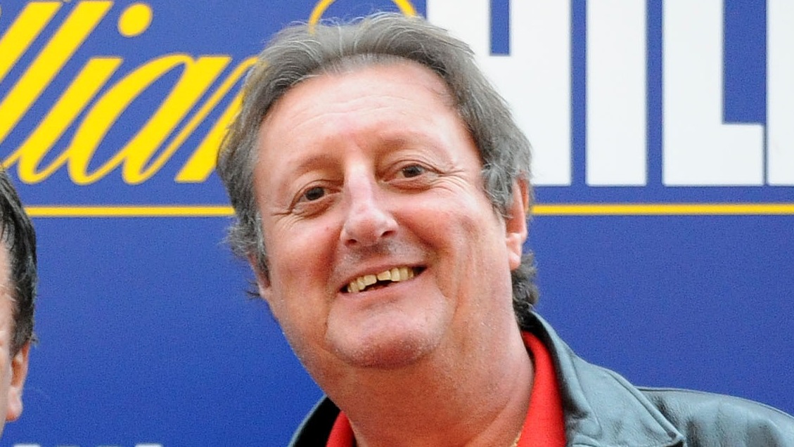 Darts Legend Eric Bristow Dies Aged 60 | ITV News