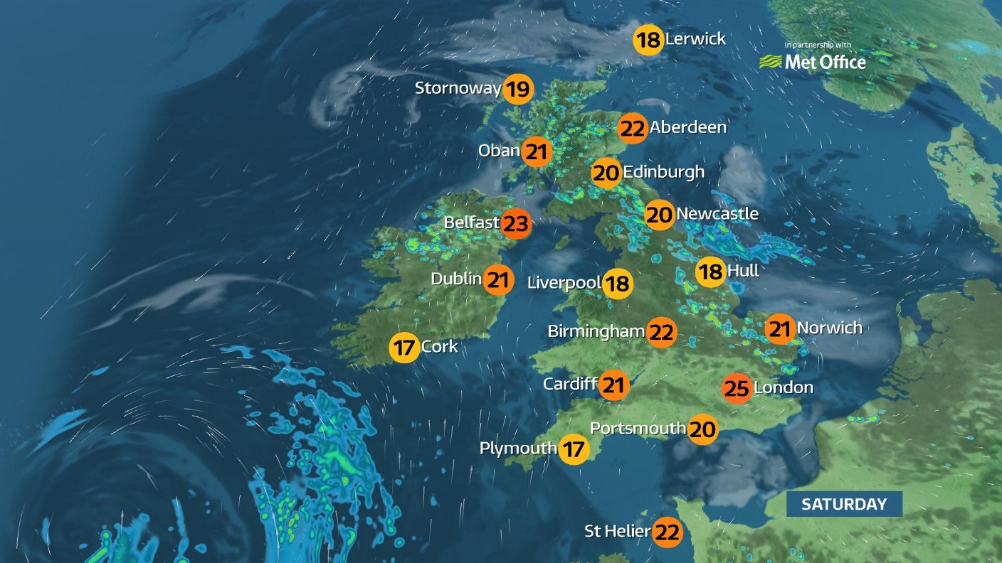 Thundery showers in the north, warmer and drier to the south | ITV News