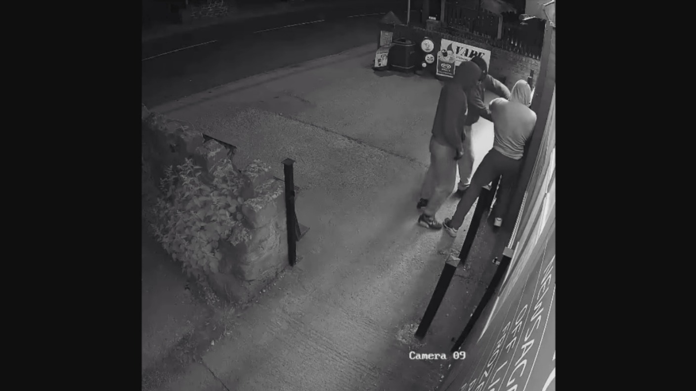 Cctv Released Of Robbery After Couple Tied Up And Threatened With Boiling Water Itv News Calendar