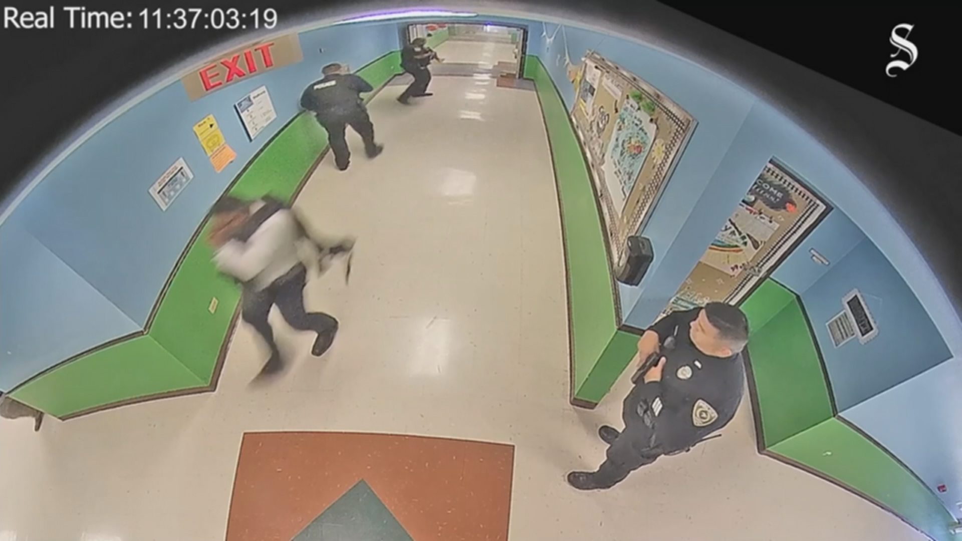 cctv-shows-police-didn-t-enter-uvalde-classroom-for-77-minutes-and-ran-away-as-they-heard