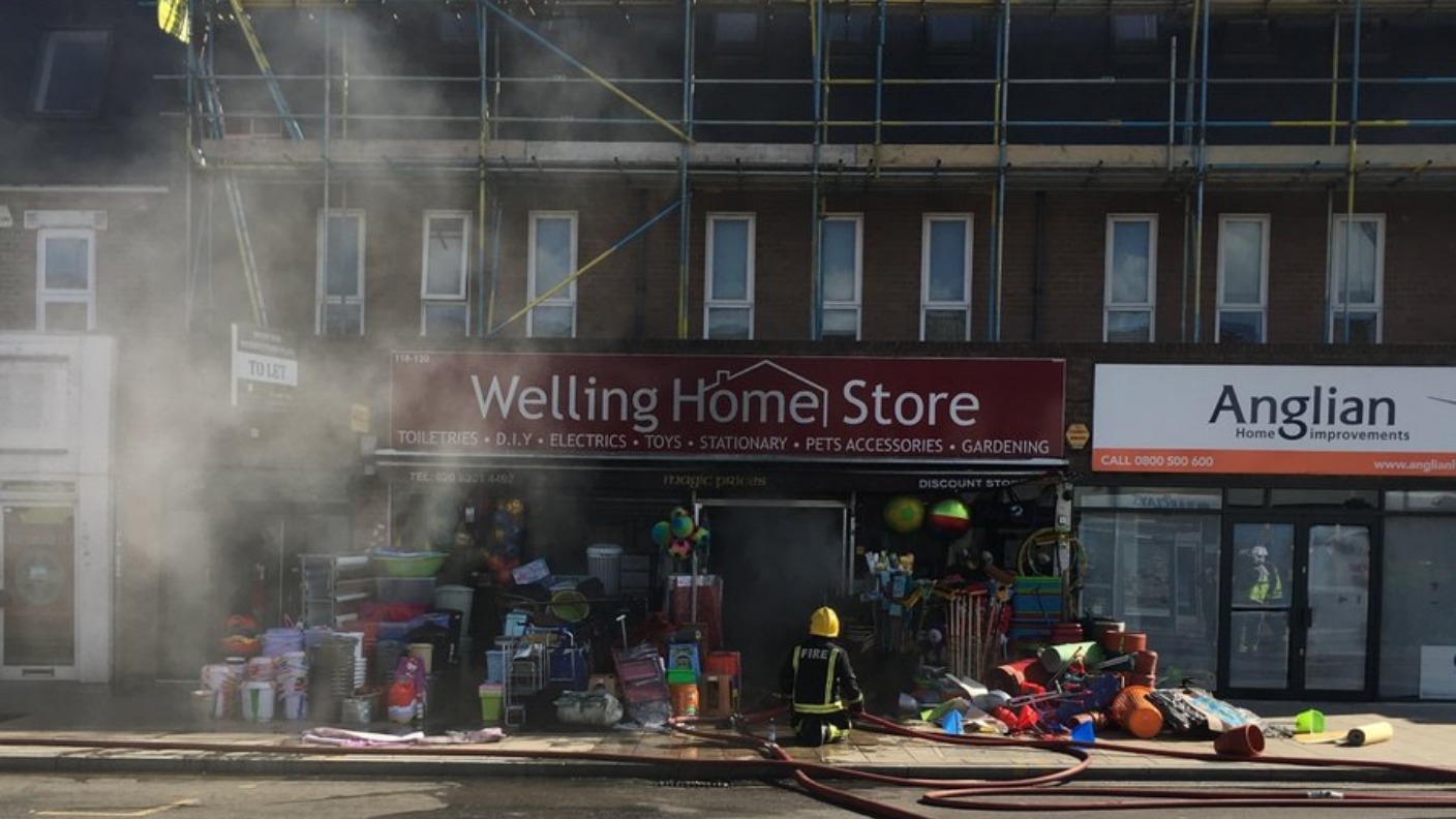 Fire crews begin investigation after fire at south-east London shop ...