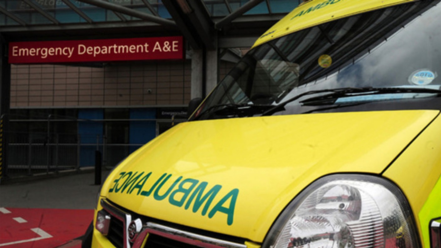 Man critical after attack in Belfast flat | UTV | ITV News