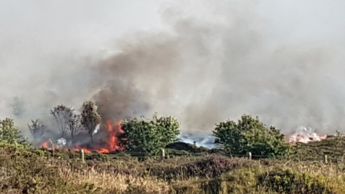 Homes evacuated as fire rages in Caernarfon ITV News Wales