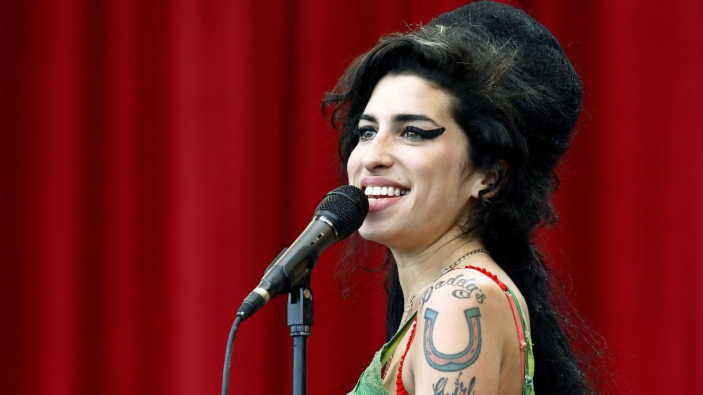 Second inquest confirms Amy Winehouse died of alcohol poisoning | ITV News