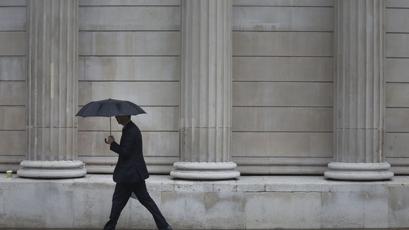 Thunderstorms and heavy rain to hit parts of England | ITV News