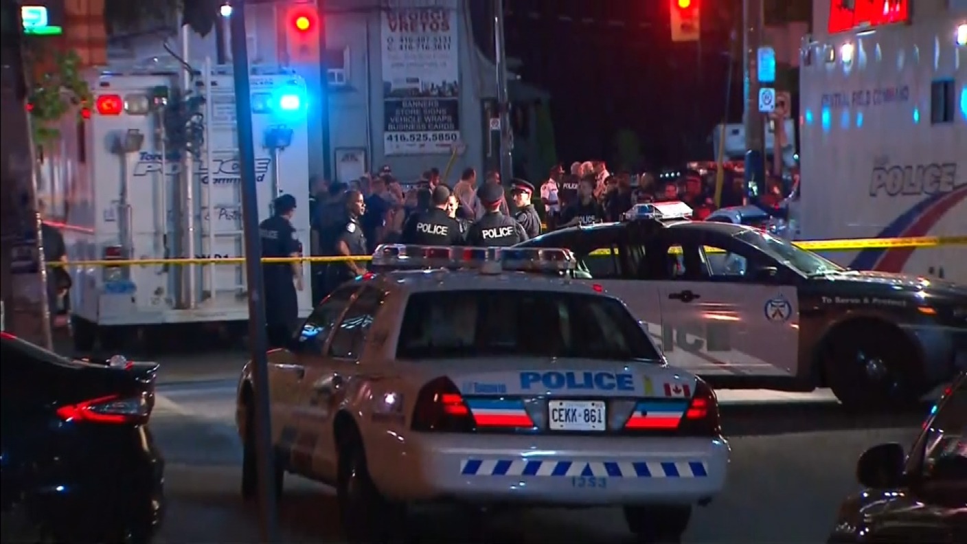 Toronto Gunman Killed By Police After Shooting Dead Two And Injuring 14 ...