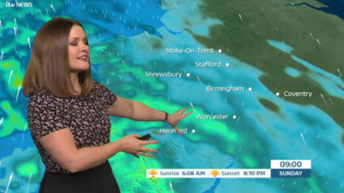 West Midlands Weather: Heavy rain | ITV News Central