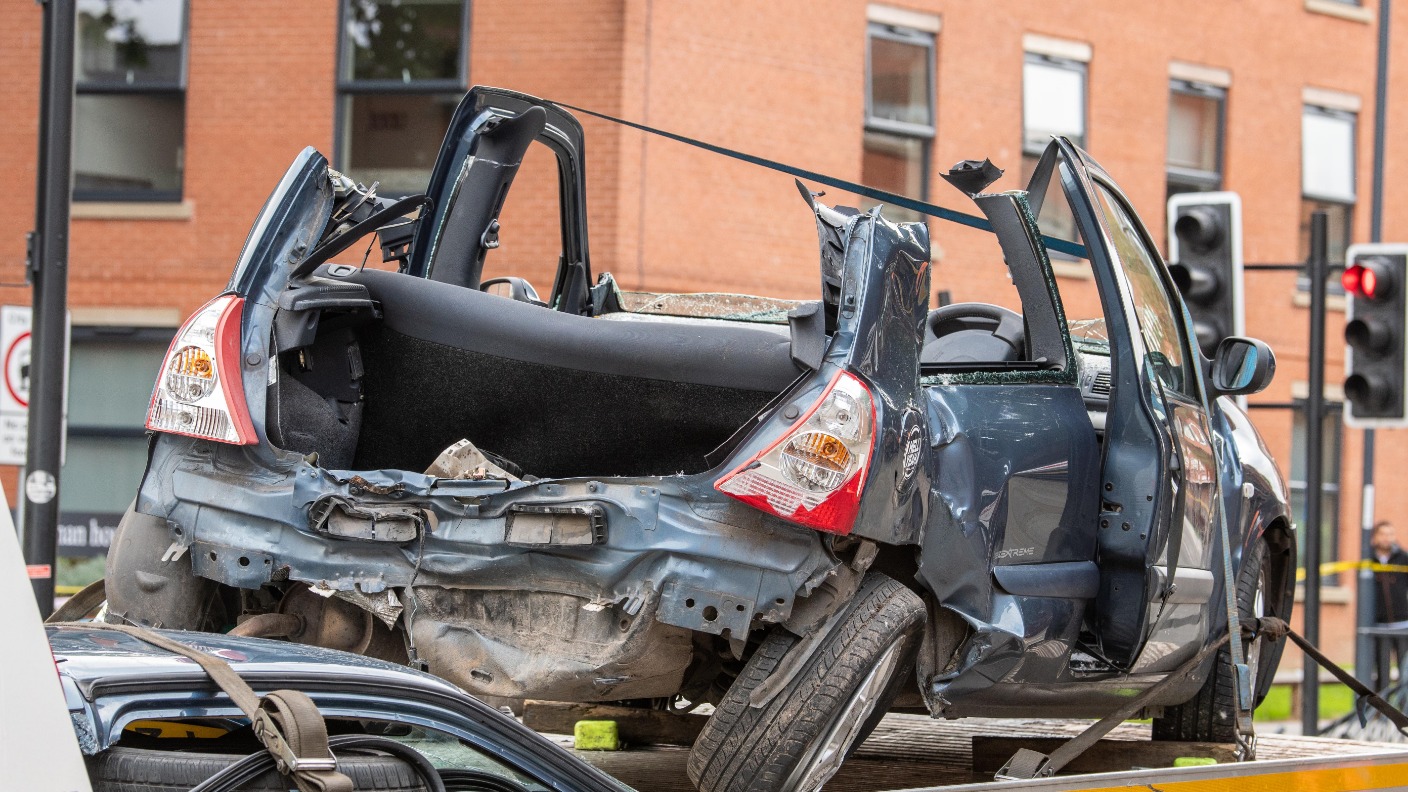 Woman airlifted to hospital after a crash in Derby | ITV News Central