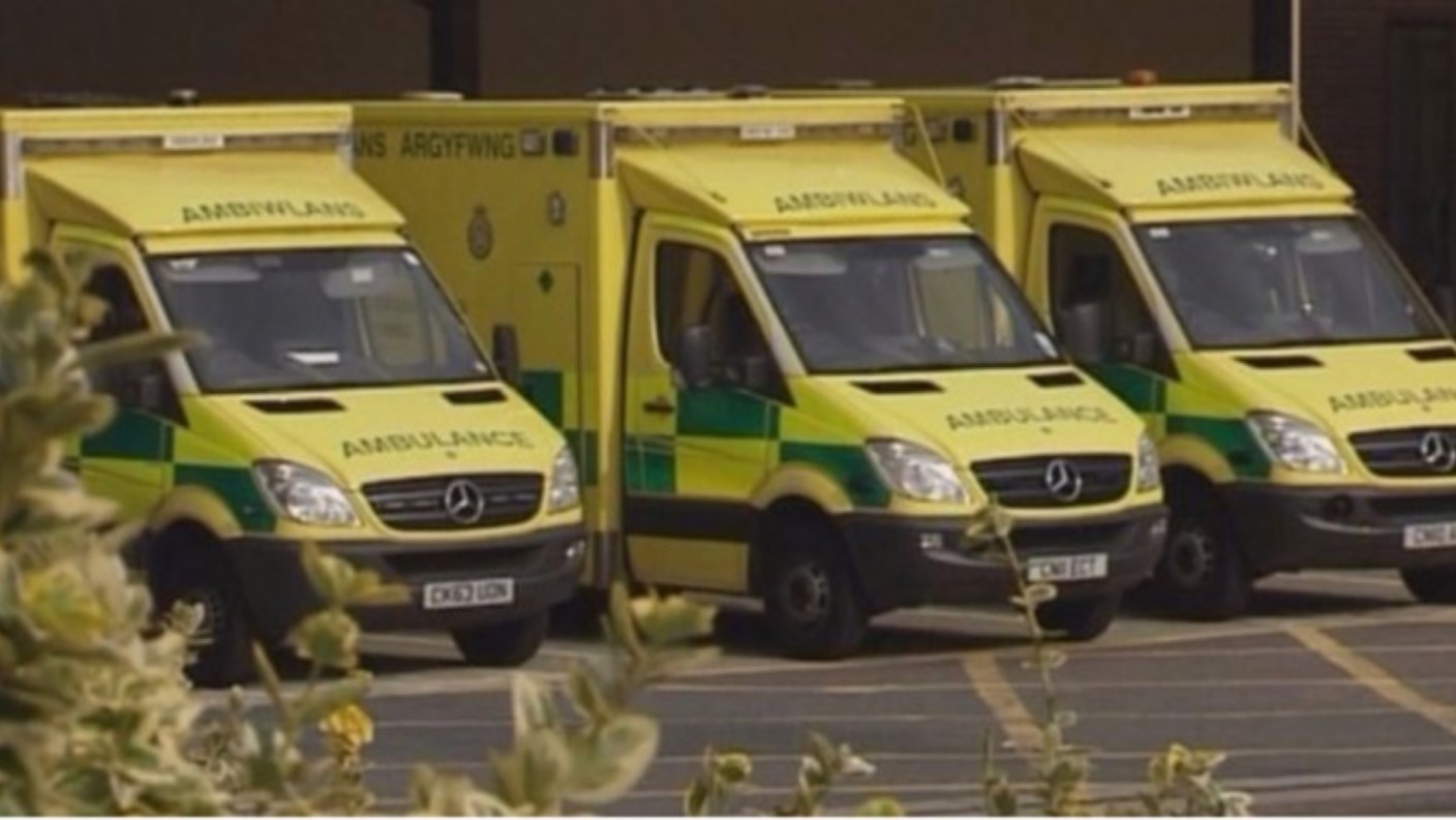 Tougher Sentences For Assaults On Emergency Workers To Be Introduced In Wales Itv News Wales 