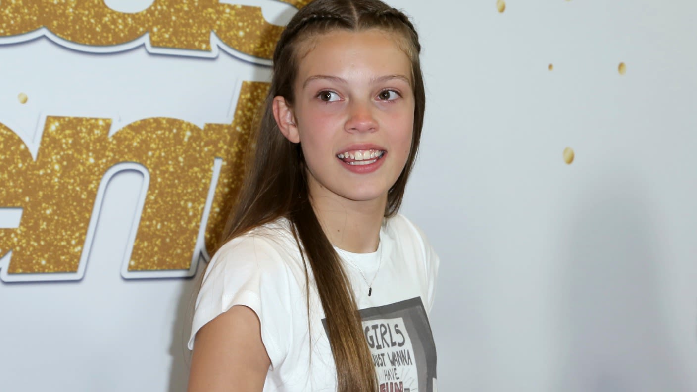 British teenager Courtney Hadwin makes it to final of America's Got Talent | ITV News