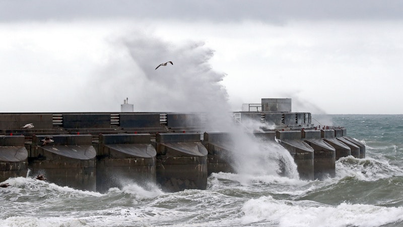 Warning over heavy rain and severe gales as Storm Ali sweeps in | ITV News