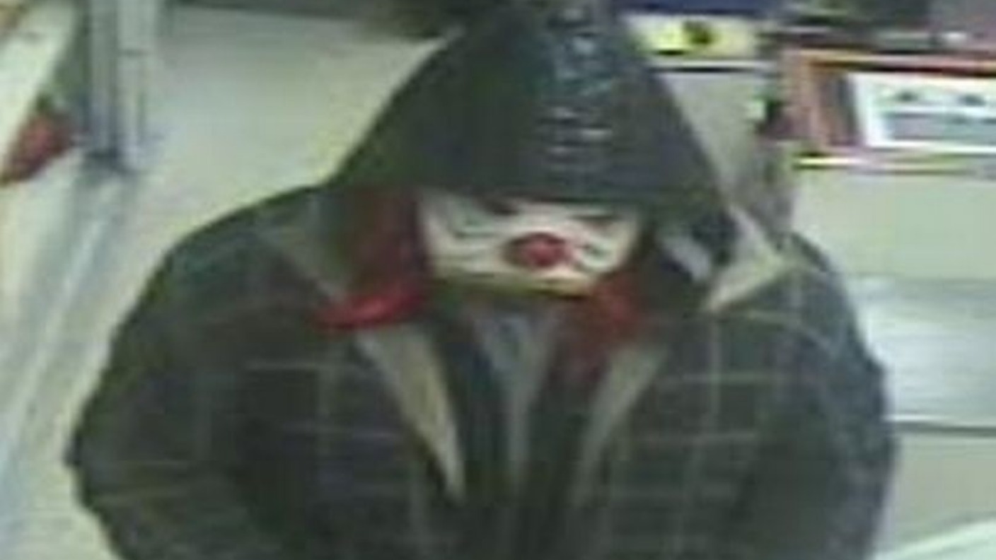 Police investigating terrifying 'clown mask' robbery at supermarket
