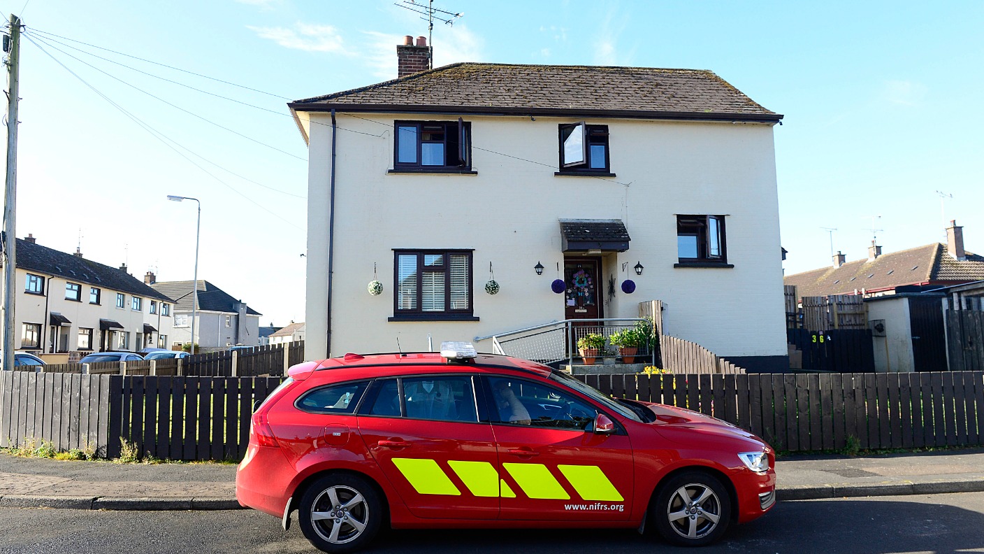 Man, aged in his 20s, dies in Cookstown house fire UTV ITV News