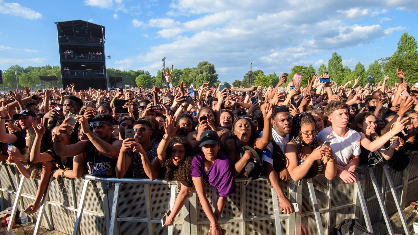 New rules for Wireless Festival: Artists told not to swear or wear  'offensive clothing' | ITV News London