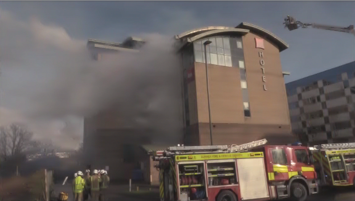 Fire breaks out at hotel close to Gatwick Airport ITV News Meridian