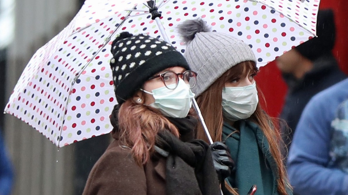 Face masks no longer legally required in many indoor places in Wales