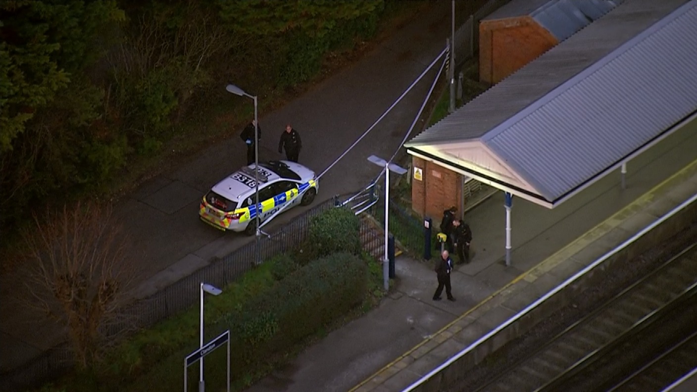 Man stabbed to death on train in Surrey | ITV News London