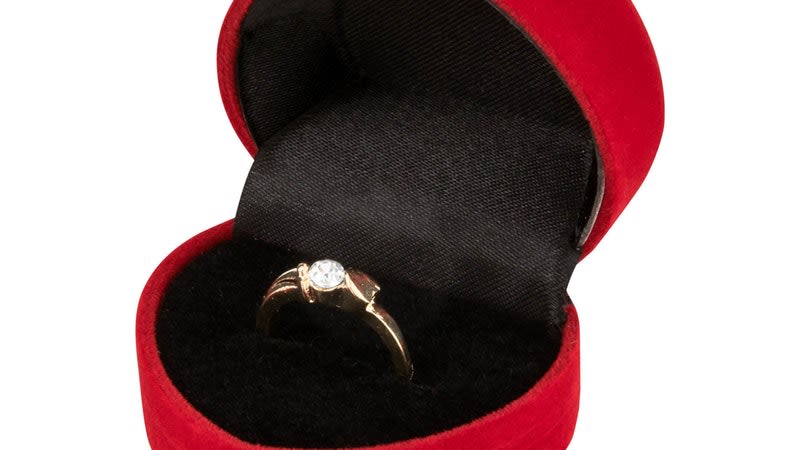 Poundland selling hot sale engagement rings