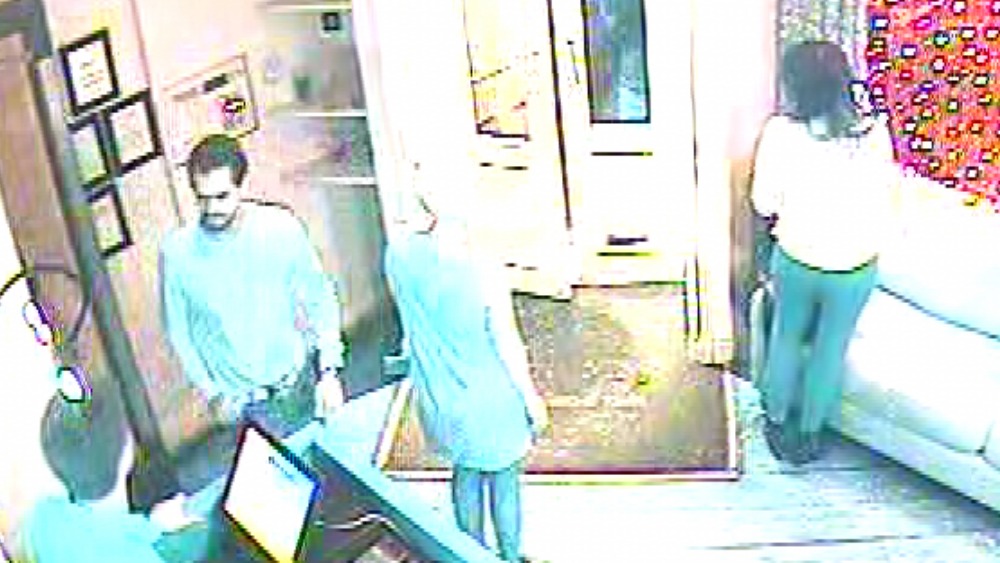 Taxi driver attacked by passenger in Altrincham ITV News Granada