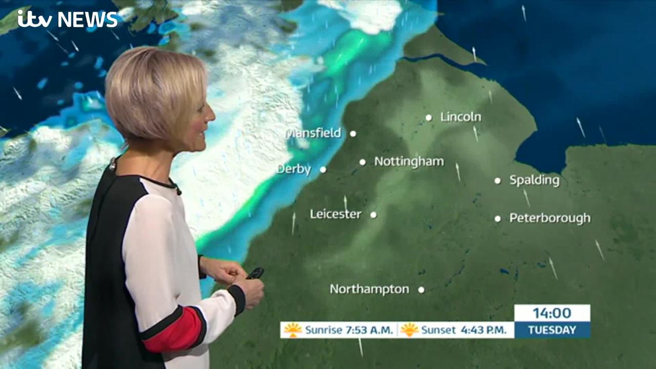 East Midlands Weather: Snow and ice tomorrow night | ITV News Central