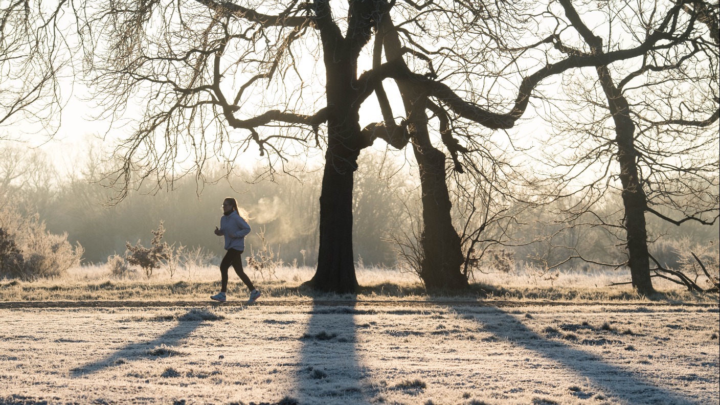 East Midlands weather: A cold and frosty morning | ITV News Central
