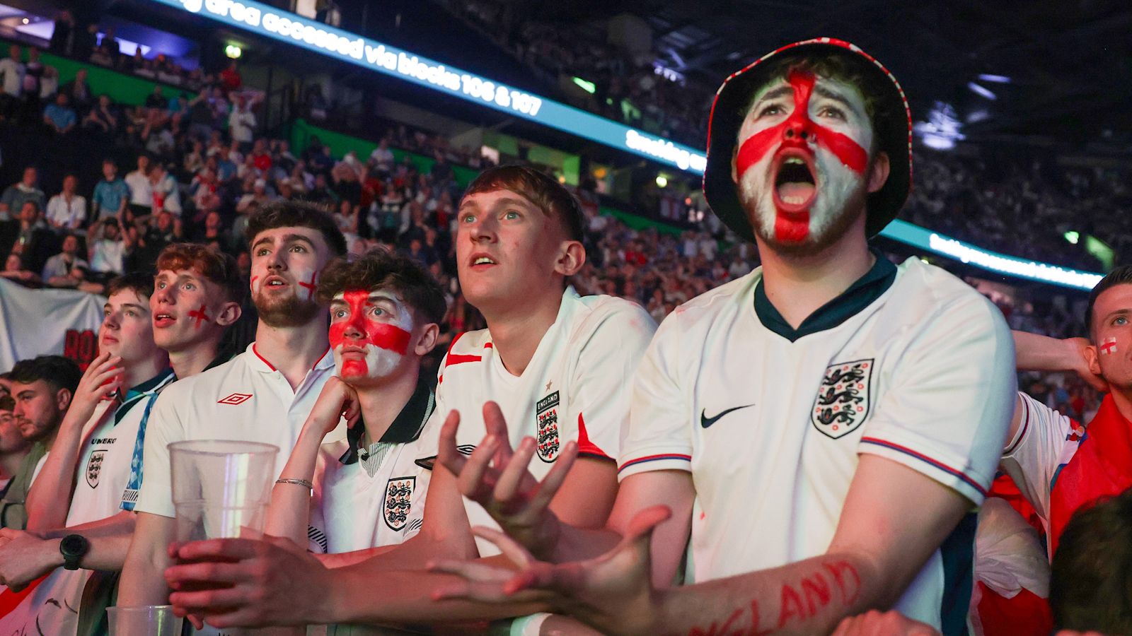 US won’t pay for UK police at World Cup as three officers deployed for 40,000 fans