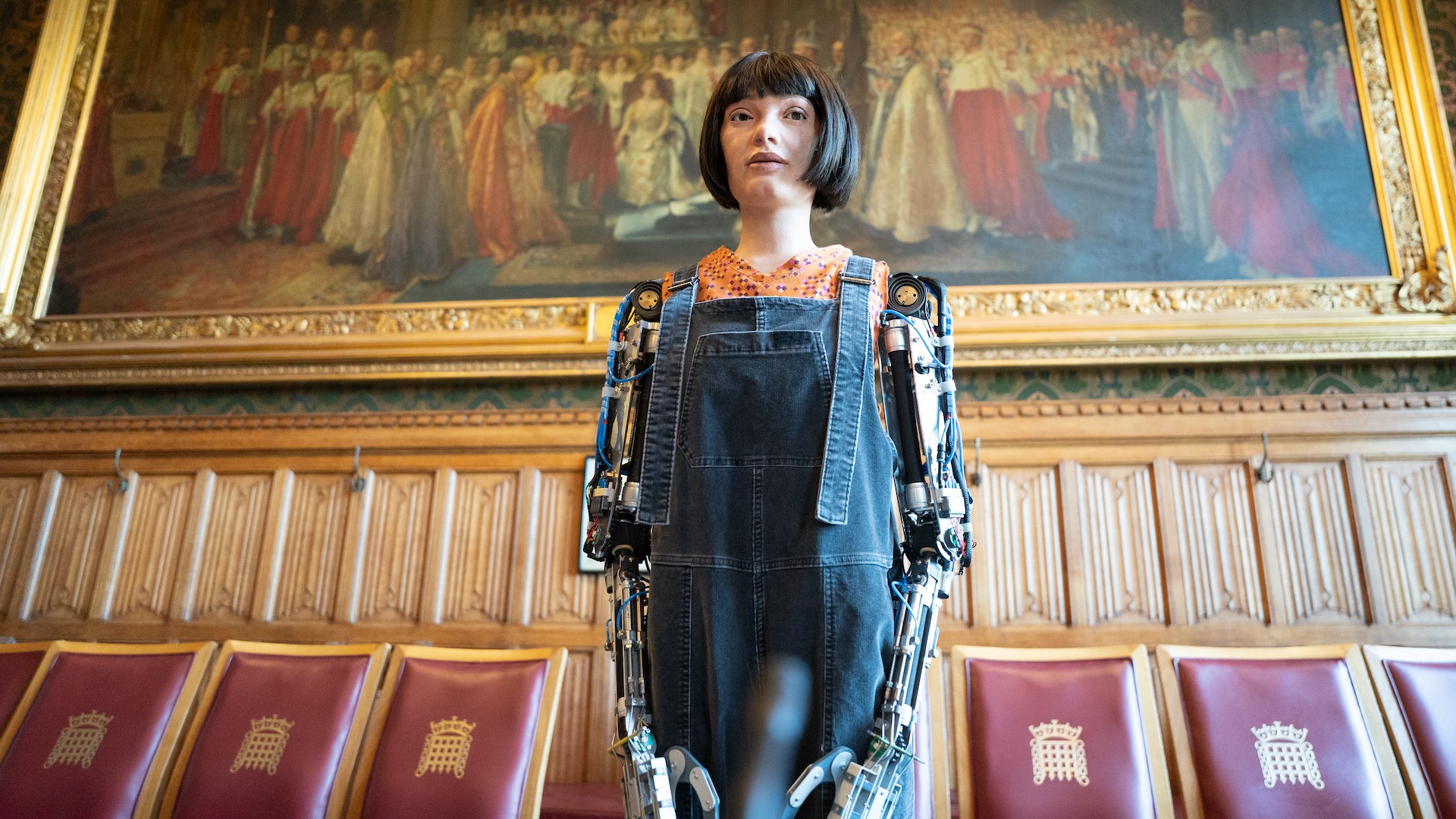 Ai-Da the robot turned on off during speech in House of Lords ITV News