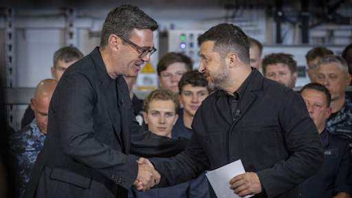 Burnham to give Zelenskyy long-range missile blueprints on visit to Ukraine
