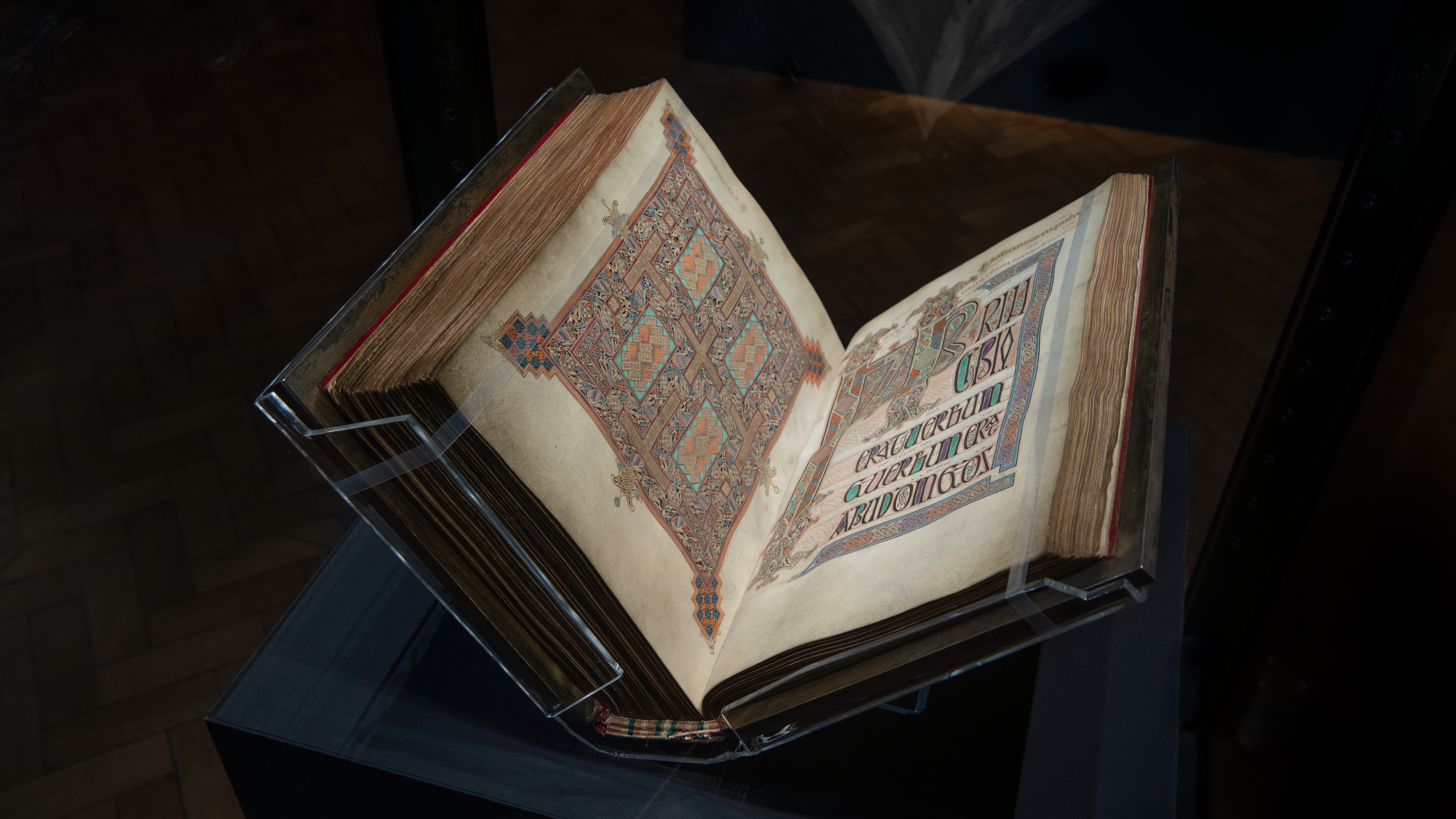 More Than 55,000 Visitors To Lindisfarne Gospels On Its Return To North ...