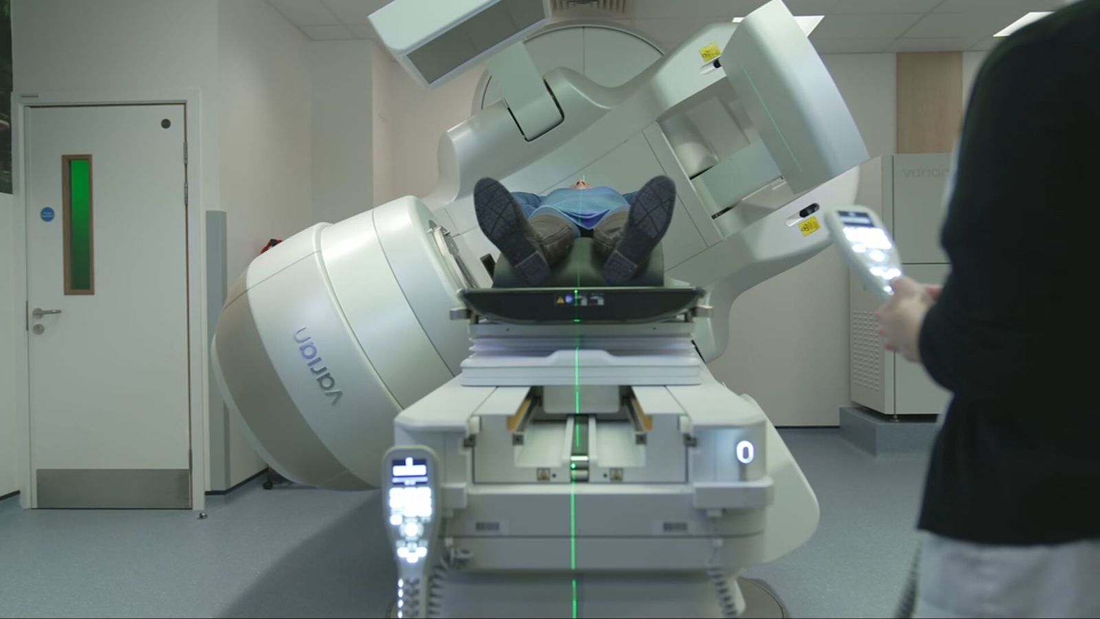 Analysis reveals a quarter of England’s radiotherapy technology is out ...