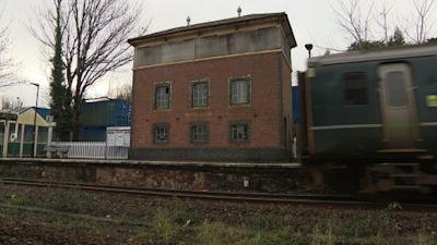 signal box sold at Torre Station