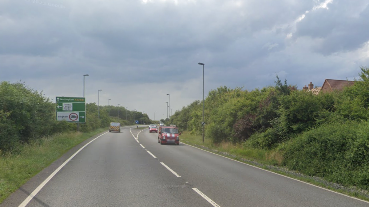 A52 closed in both directions between Bingham and Grantham after