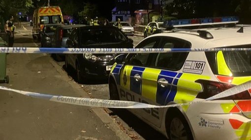 Murder probe after woman, 35, killed on Victoria Road in Leeds | ITV ...