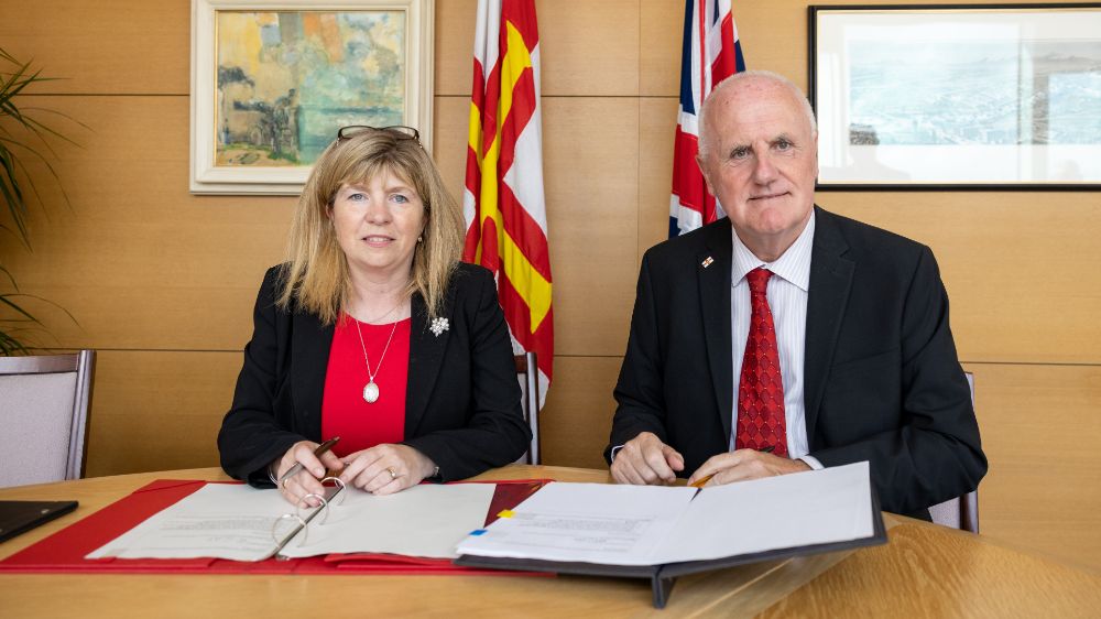 new-reciprocal-health-agreement-signed-between-the-uk-and-guernsey